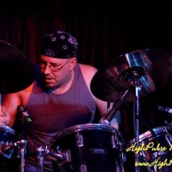 Meet your Posher, Chris - Picture 1 of 1